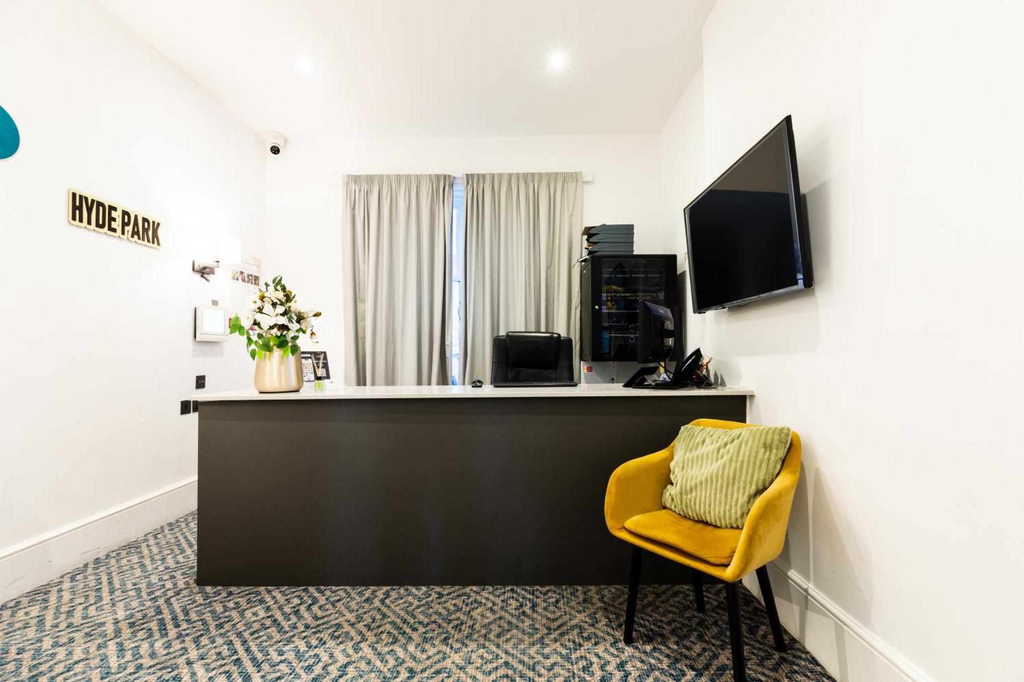 The Chapter Hotels - The J Hyde Park Londen Buitenkant foto